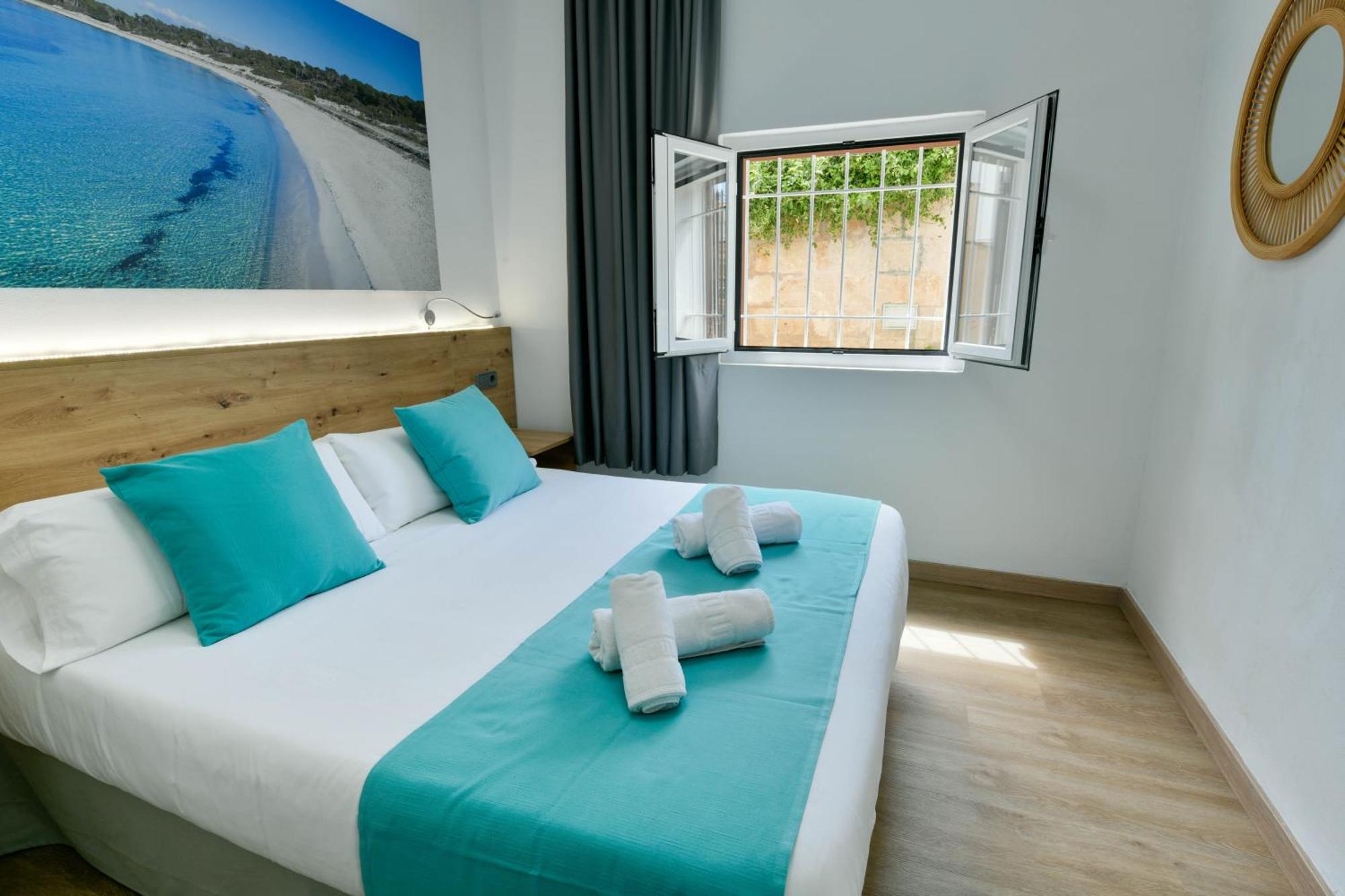 Apartamentos Estanques Colonia de Sant Jordi Exterior photo