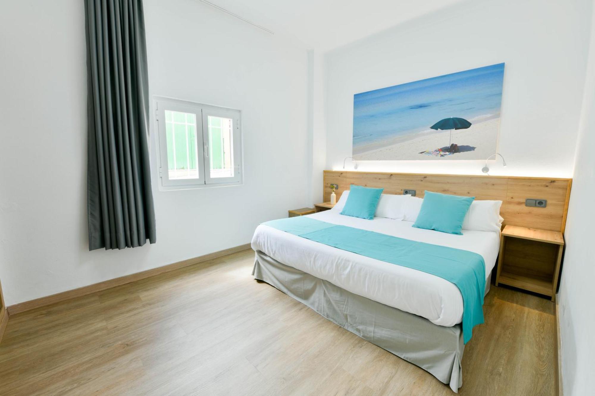 Apartamentos Estanques Colonia de Sant Jordi Exterior photo